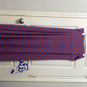 Long skirt